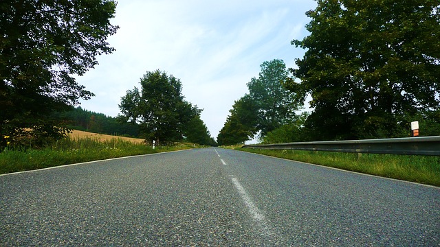road-21085_640.jpg